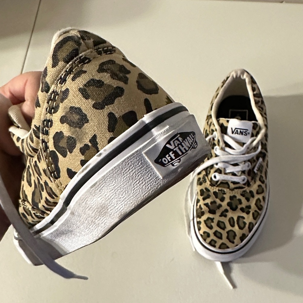 Vans Leopard Print Sneakers with White Accents - Picture 3 of 5